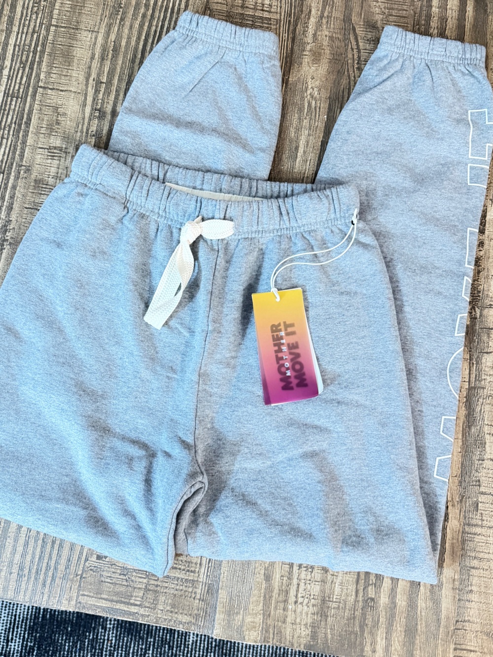 MOTHER ‘Move It’ Joggers. - Picture 2 of 8